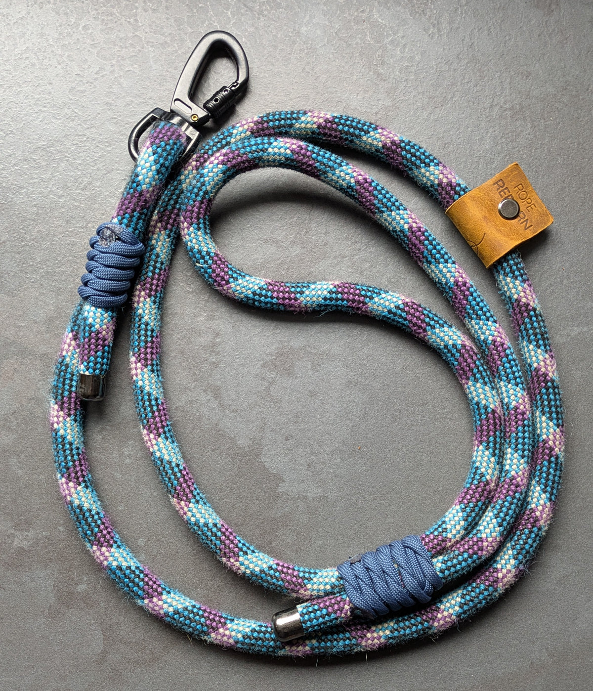 Rope Reborn 1.3m Lead with Carabiner